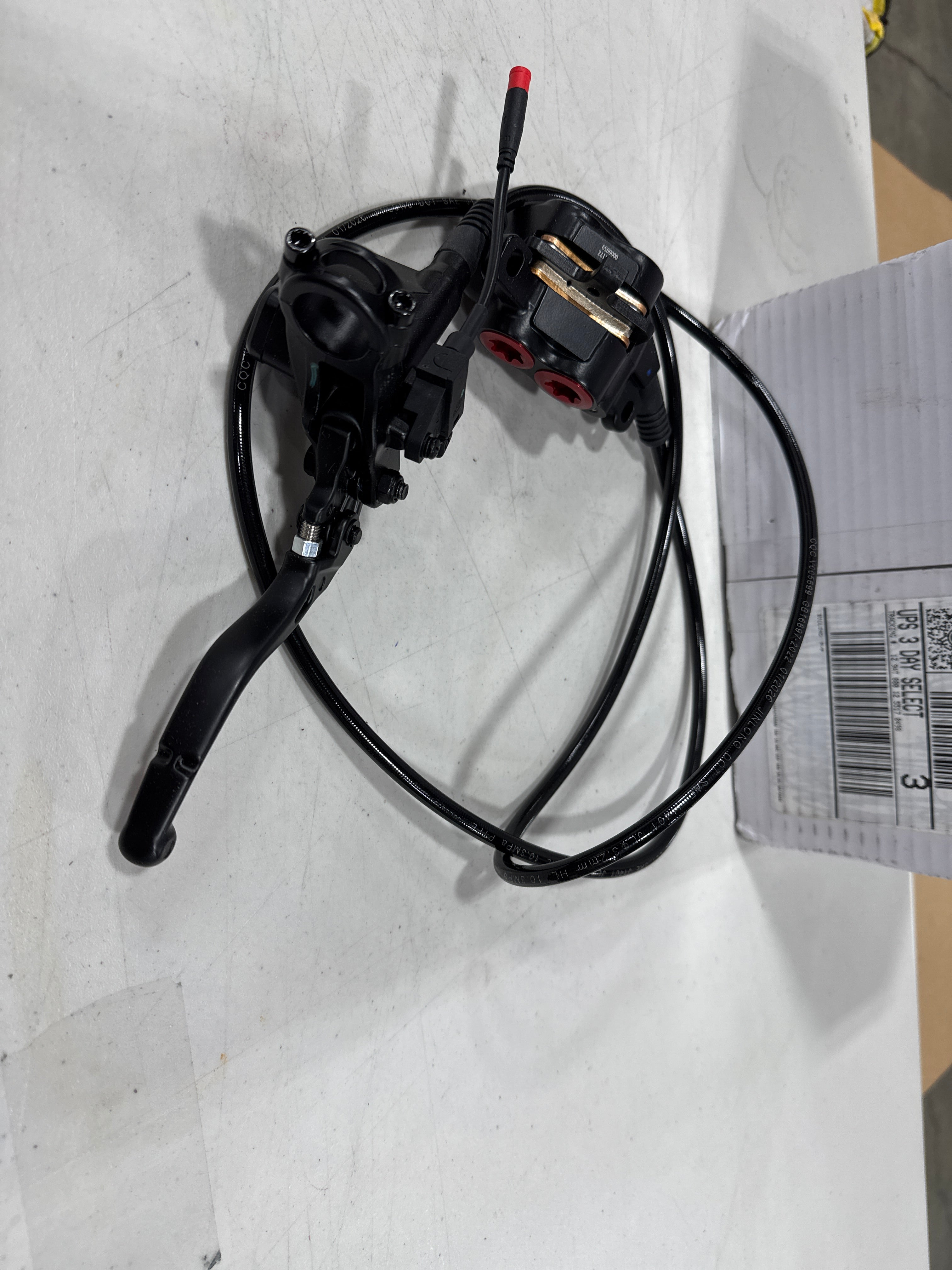 Returned Rear (Left)  Brake Lever Caliper Master Cylinder Kit for Talaria Sting MX5 Pro 1