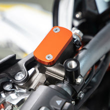 Load image into Gallery viewer, Aluminum Left &amp; Right Brake Fluid Reservoir Cap for Sur-ron Ultra Bee